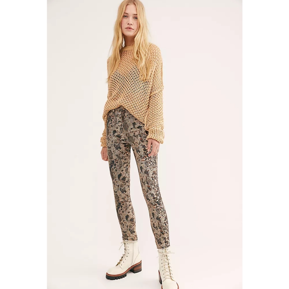 Last 3! FP Raw High Rise Jeggings Snakeskin Print - Picture 5 of 7